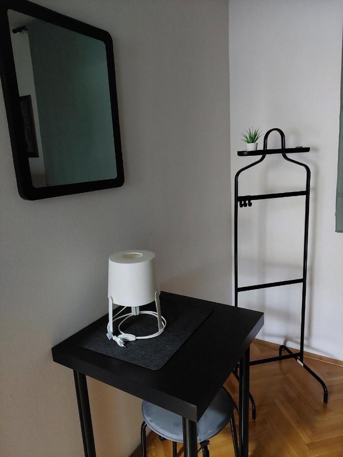 شقة Apartman Hana Drežnik Grad المظهر الخارجي الصورة